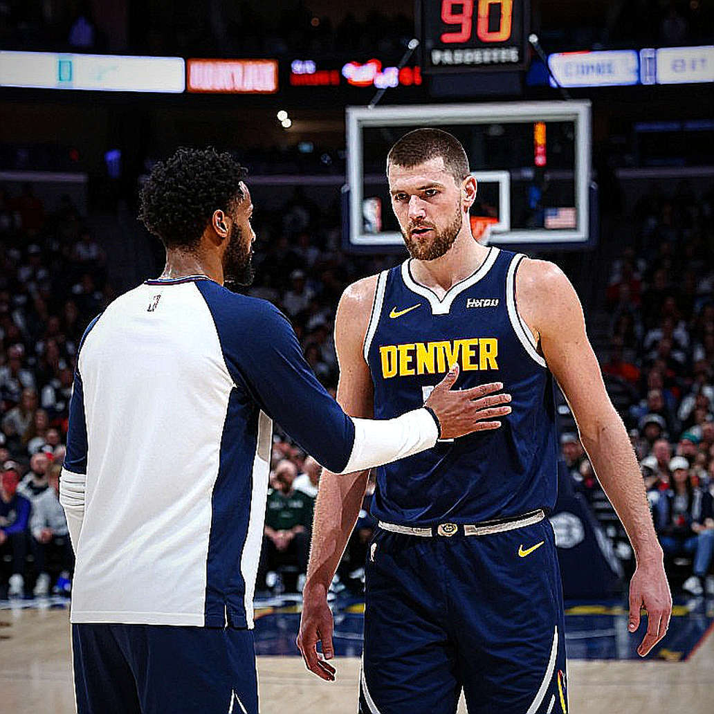 Thomas Walkup rời Olympiacos: 9,6 triệu USD, tuổi 36,5 và bài toán mà Euroleague chưa có lời giải Thomas Walkup rời Olympiacos: 9,6 triệu USD, tuổi 36,5 và bài toán mà Euroleague chưa có lời giải