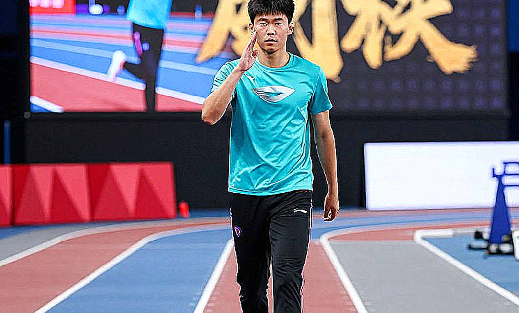 12:56 tại Copenhagen: Dawit Seare vượt Jakob Ingebrigtsen, Eritrea lấy vàng lẫn đồng 5km đường