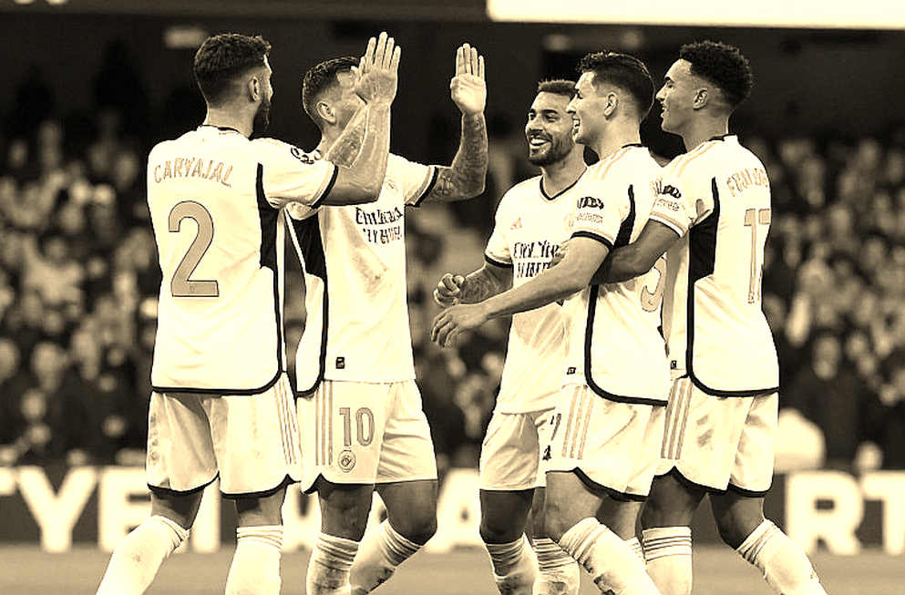 Douvikas and Como: Fabregas Teaches His Players to Keep a Cold Head Amid Champions League Fever Douvikas and Como: Fabregas Teaches His Players to Keep a Cold Head Amid Champions League Fever