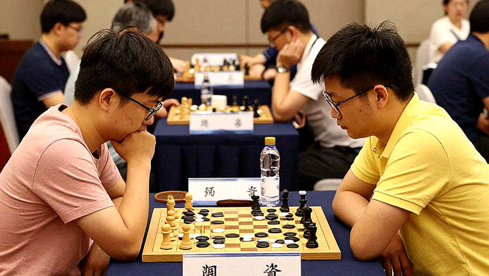 Olympiad Cờ vua 2026: Ấn Độ bảo vệ ngai vàng giữa lòng Samarkand, Sindarov chờ duyên phận